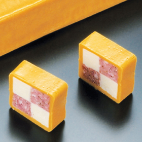 市松チーズ(南瓜ムース包) 約440g(カットなし) 195012 販売期間12月限定★販売期間終了