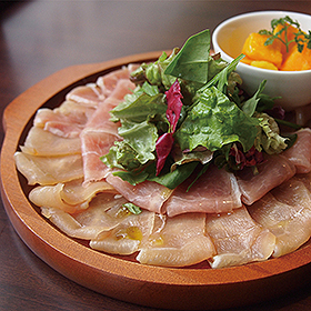 九州産鶏生ハム(スライス) 100g X028049 販売期間5月-8月