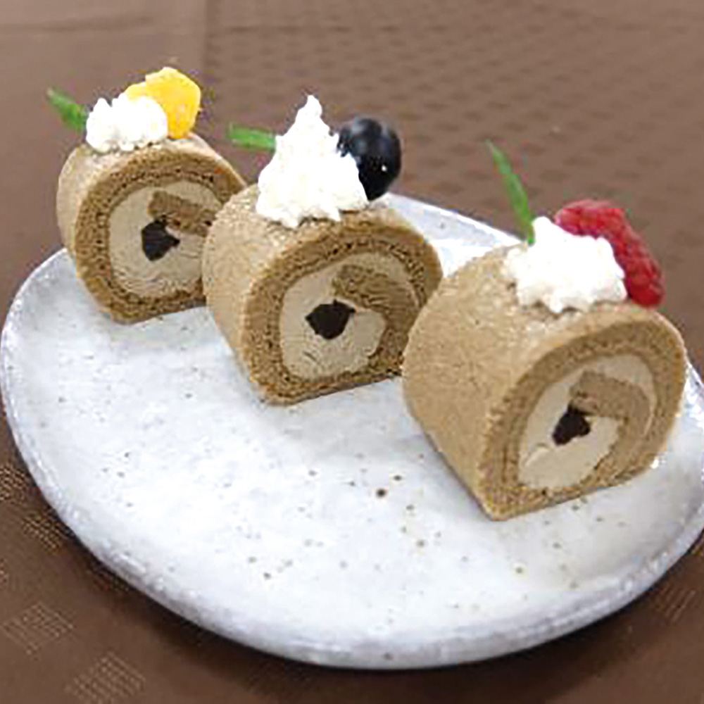 和ロール ほうじ茶 ソイラテ 210g カットなし 終売 食彩ネット 和ロール ほうじ茶 ソイラテ 210g カットなし 終売 食彩ネット